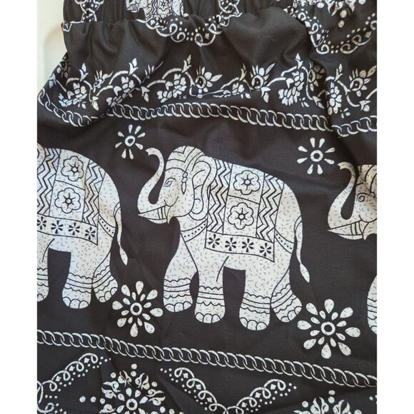Elephant Print Shorts Elastic Waist Size 2XL New - Picture 4 of 4